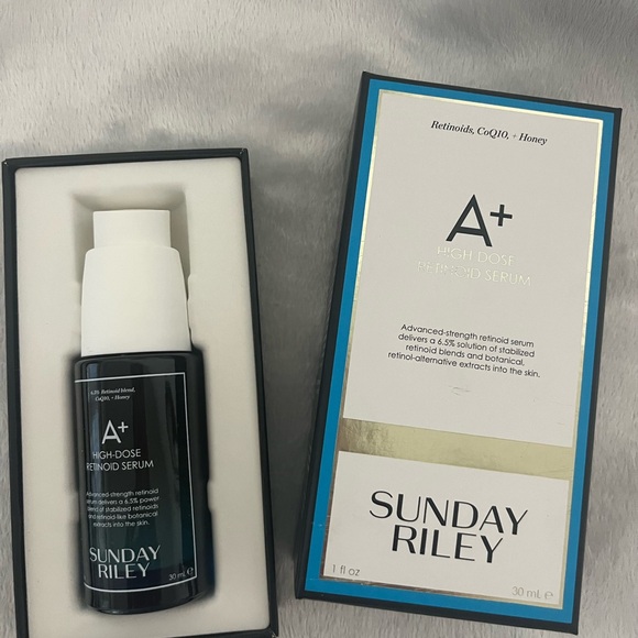 💖NWT Authentic💖 Sunday Riley A+ High-Dose Retinol Serum 1 fl. oz. Full Size💖 - Picture 10 of 12